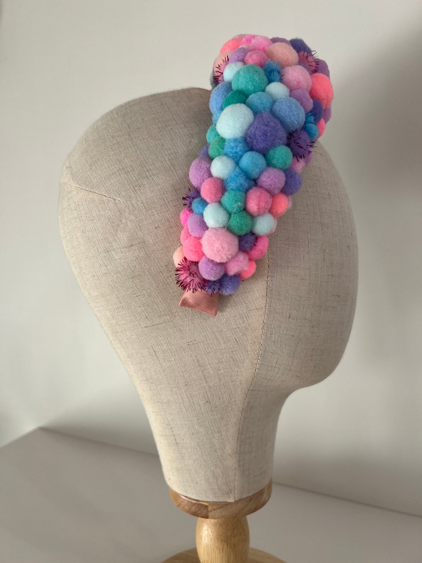 pom pom headband