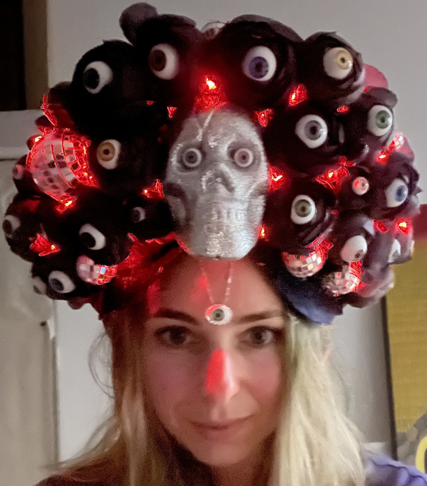 halloween 'eye love you' halo