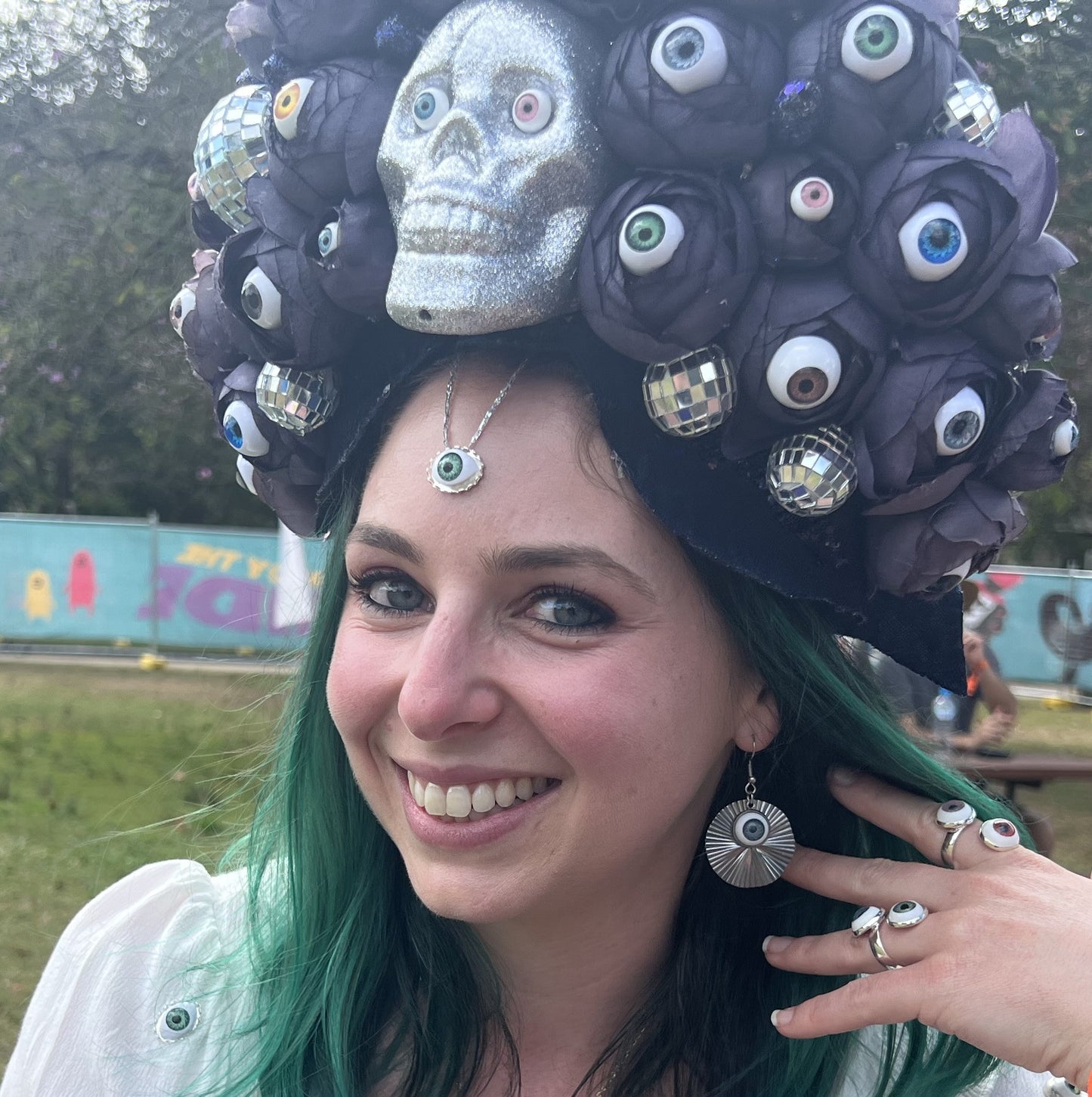 halloween 'eye love you' halo