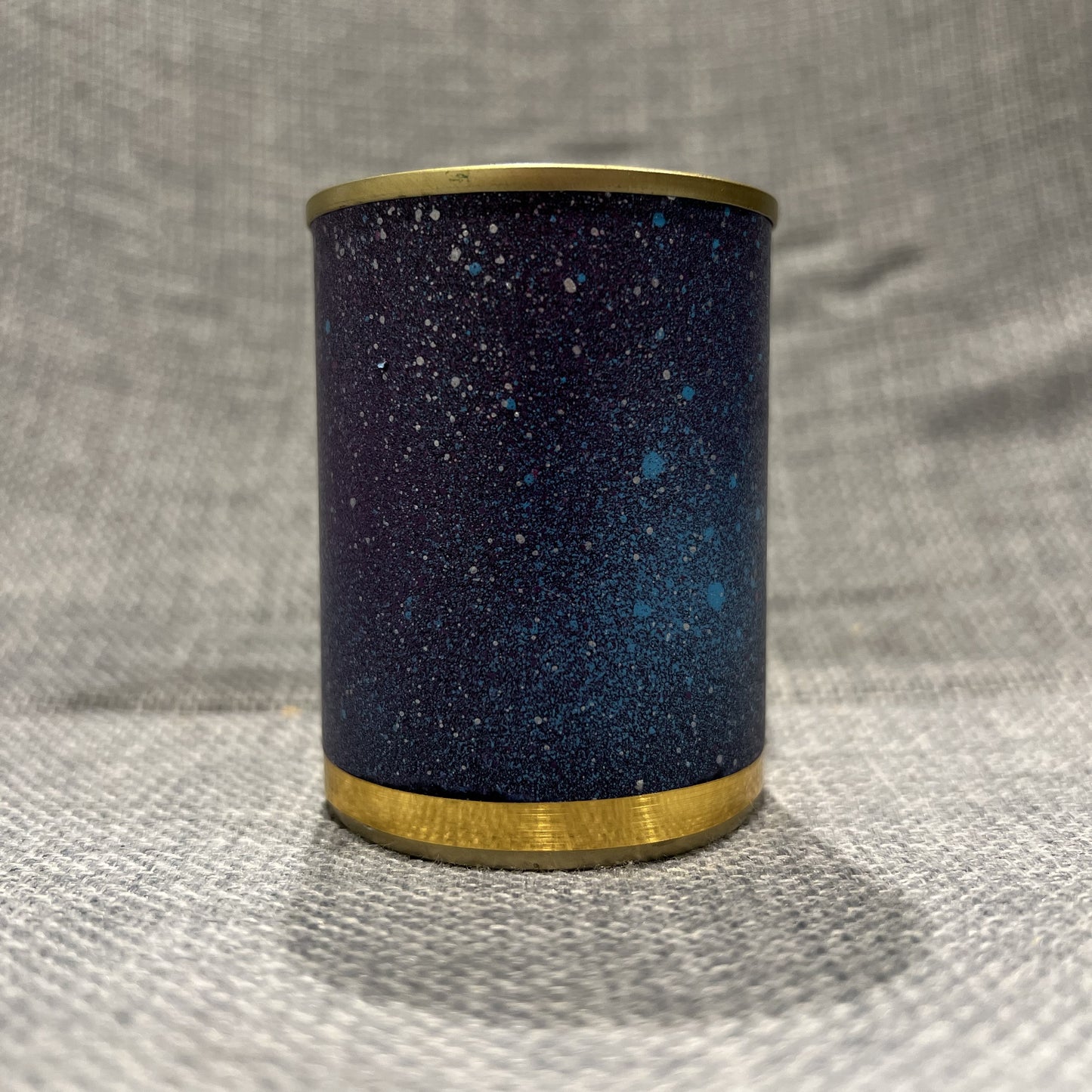 ‘the universe has your back’ upcycled candle